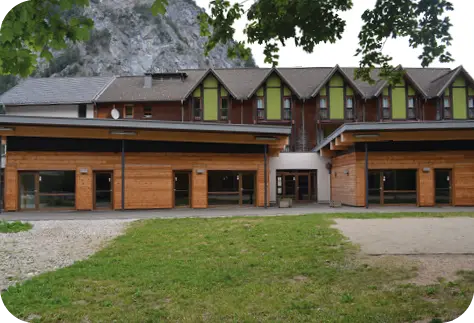THÔNES 3